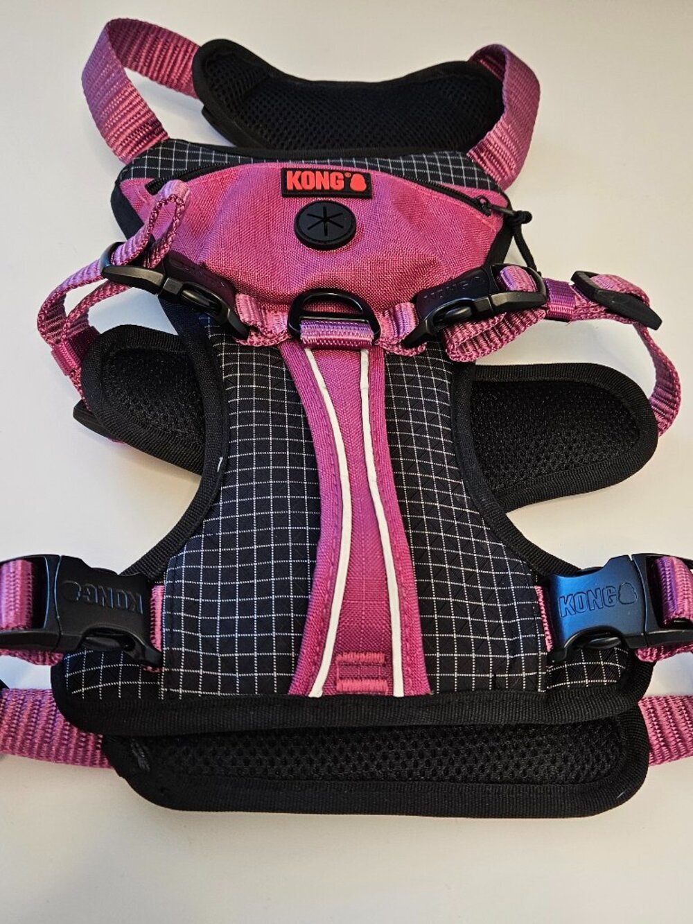 Kong Ultra Durable Waste Bag Harness (Pink & Black with Reflective Trim, Size L